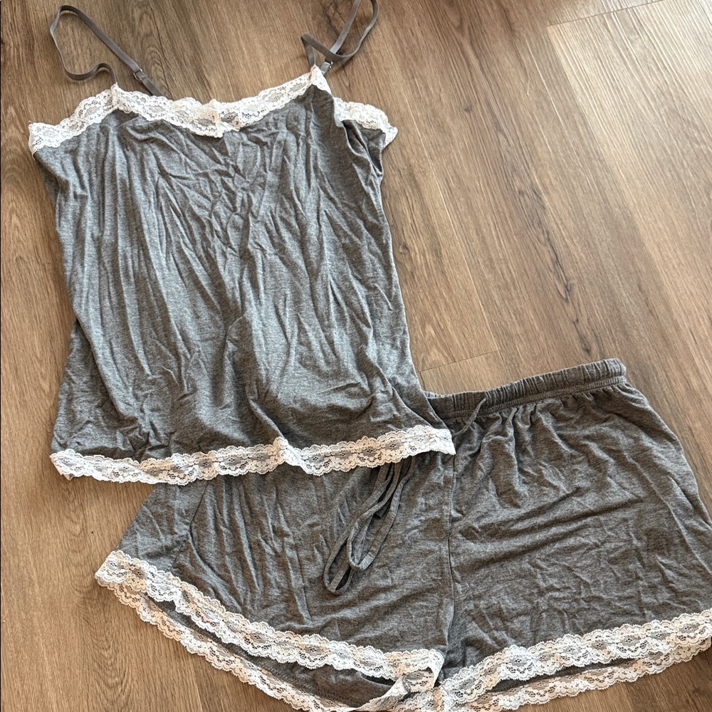 PJ set